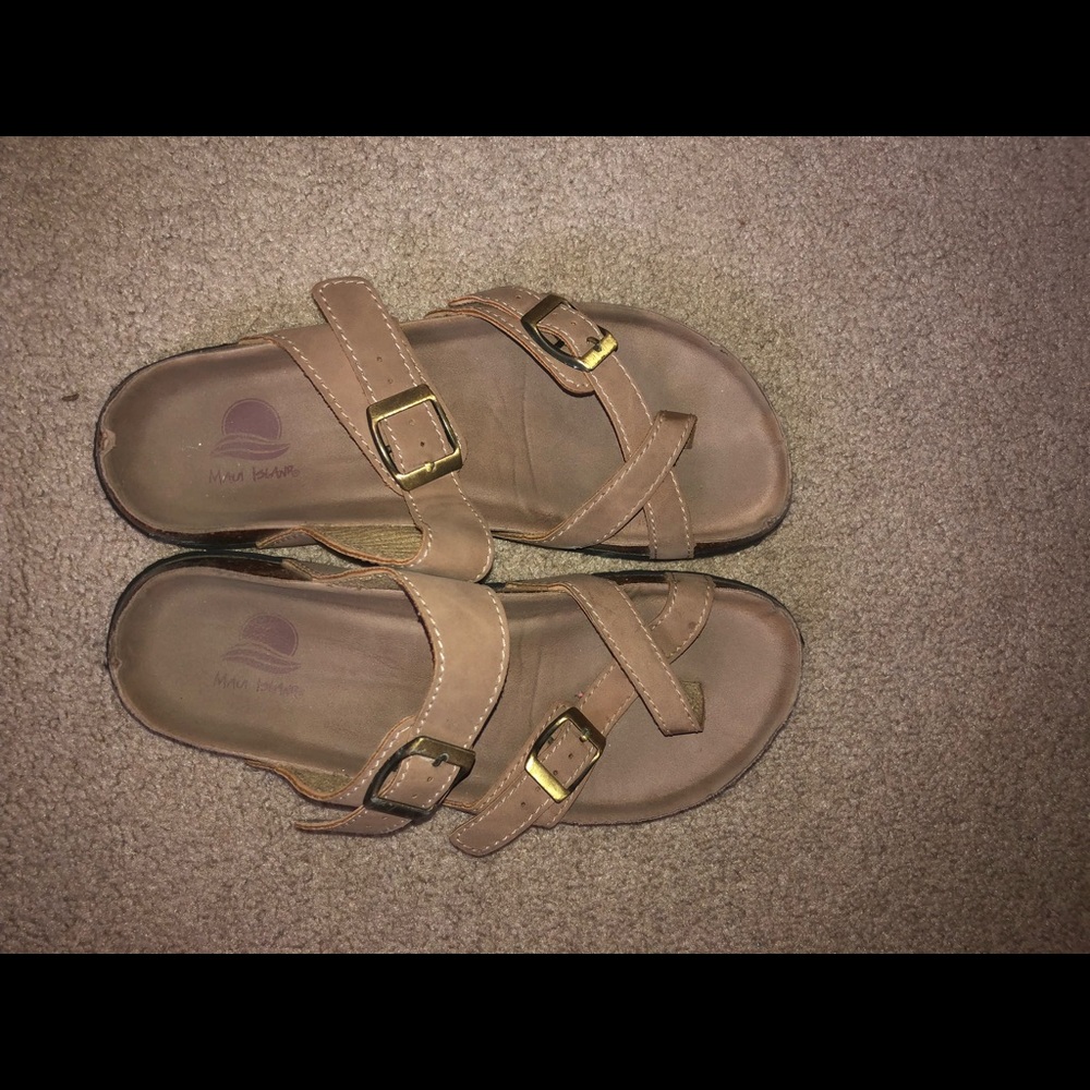 maui island birkenstock’s